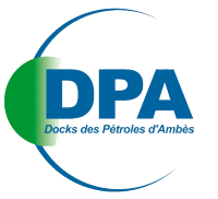 Logo da Docks Petr Ambe (DPAM).